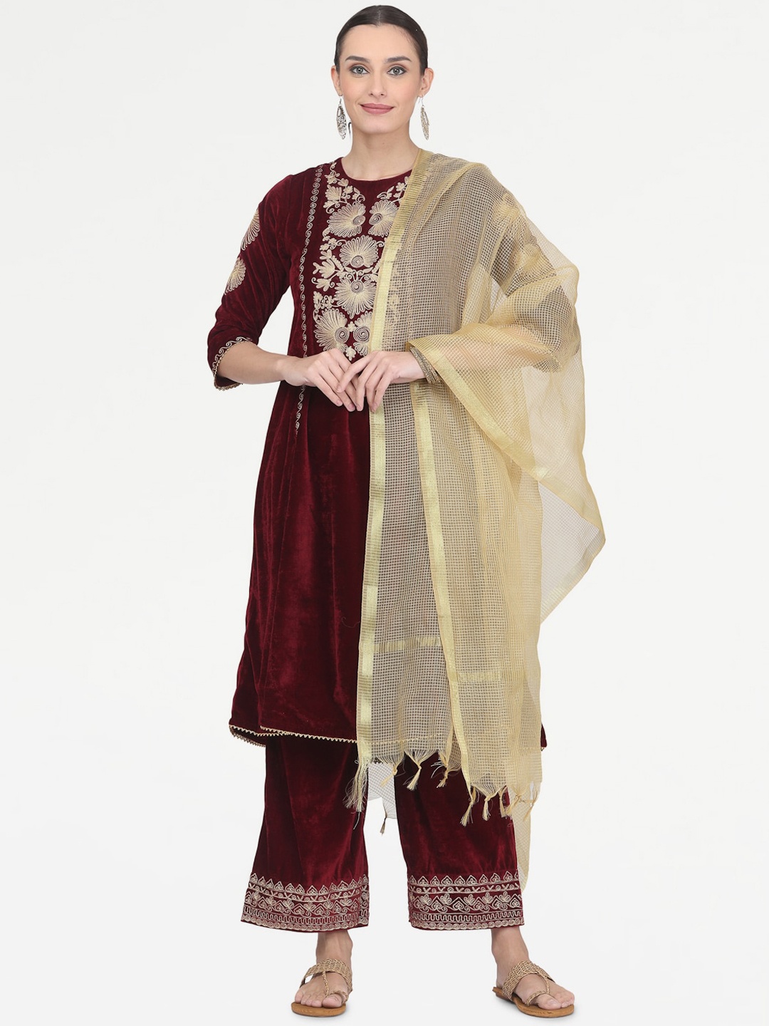 

KAANCHIE NANGGIA Ethnic Motifs Embroidered Velvet Kurta & Skirt With Dupatta, Maroon