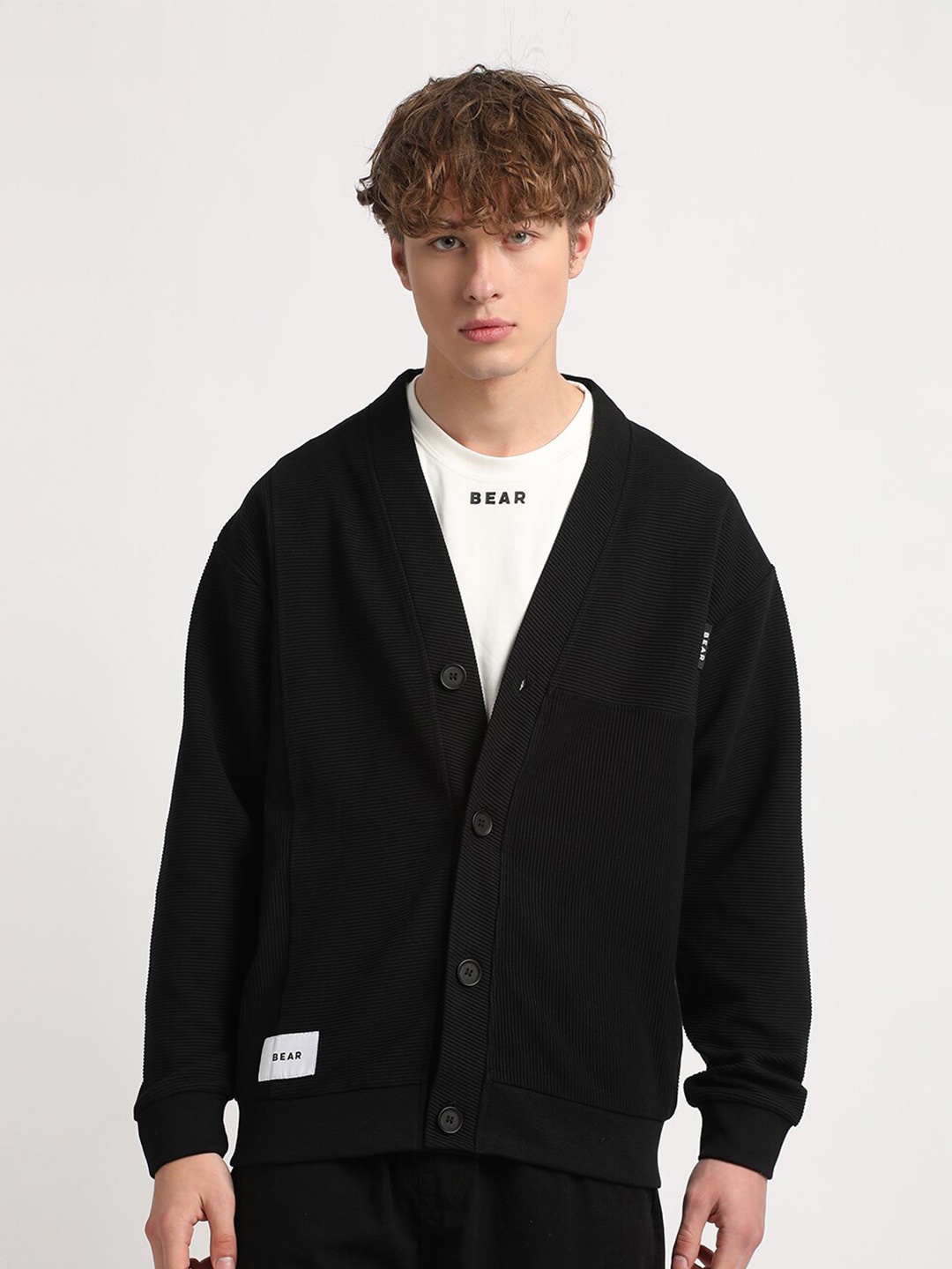

THE BEAR HOUSE Collarless Long Sleeves Shacket, Black