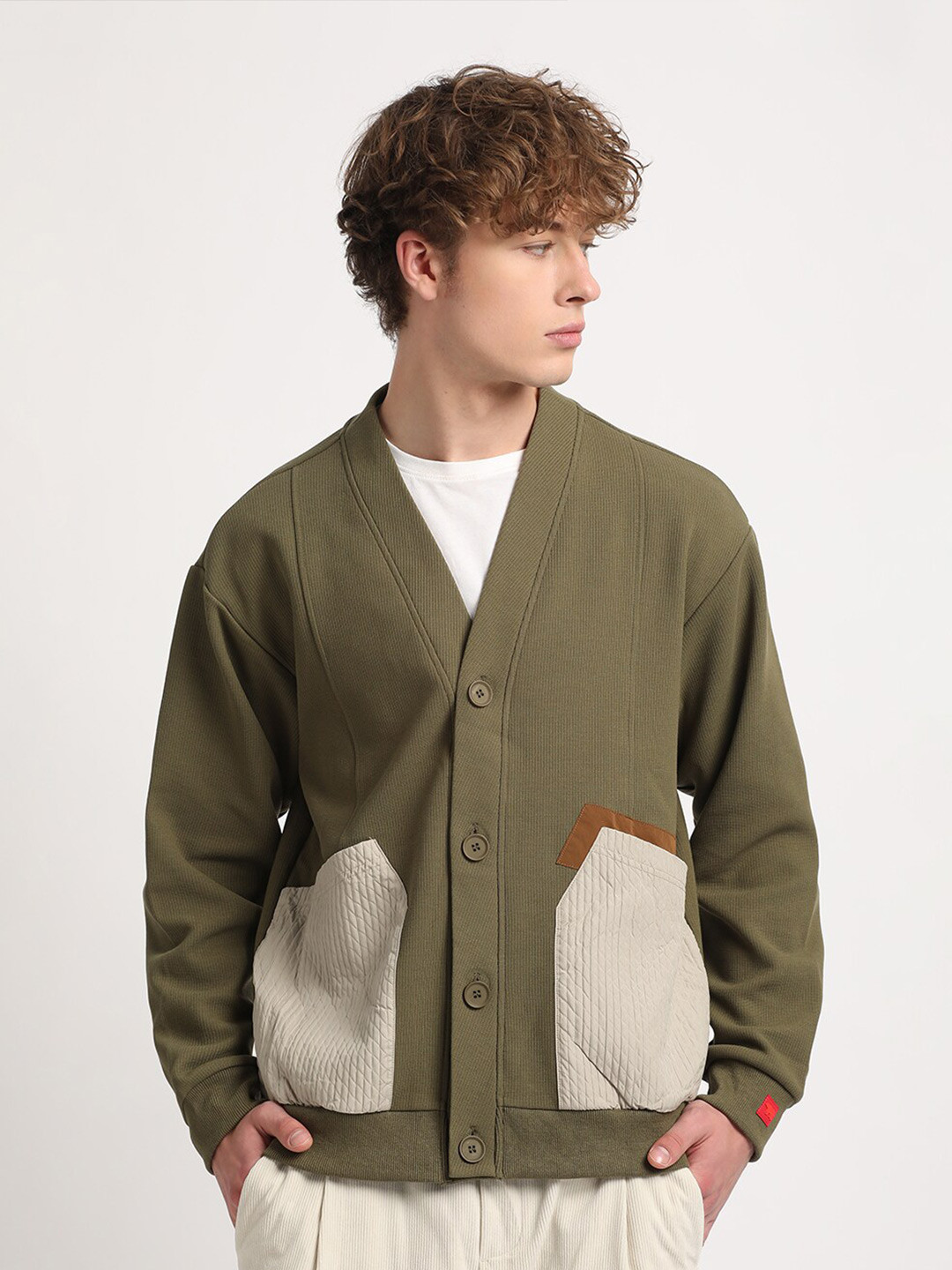 

THE BEAR HOUSE Colourblocked Collarless Long Sleeves Shacket, Green