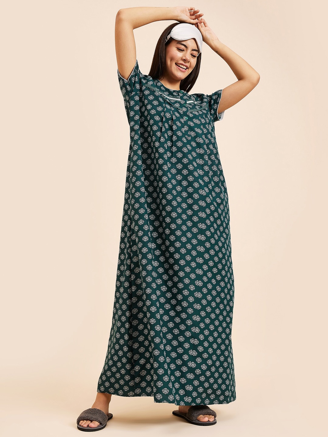 

Sweet Dreams Ethnic Motifs Printed Maxi Nightdress, Green