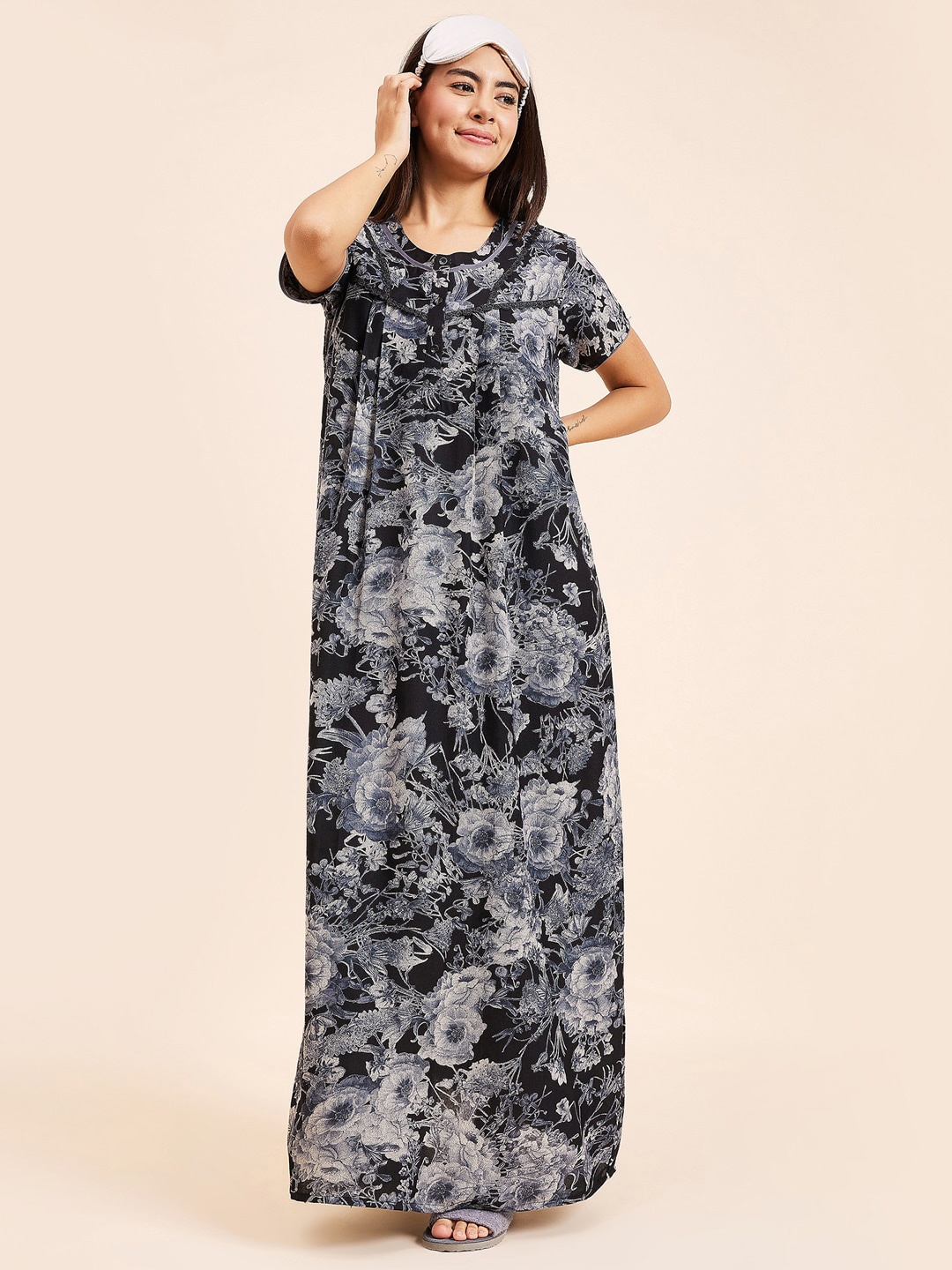 

Sweet Dreams Floral Printed Round Neck Short Sleeves Pure Cotton Maxi Nightdress, Black