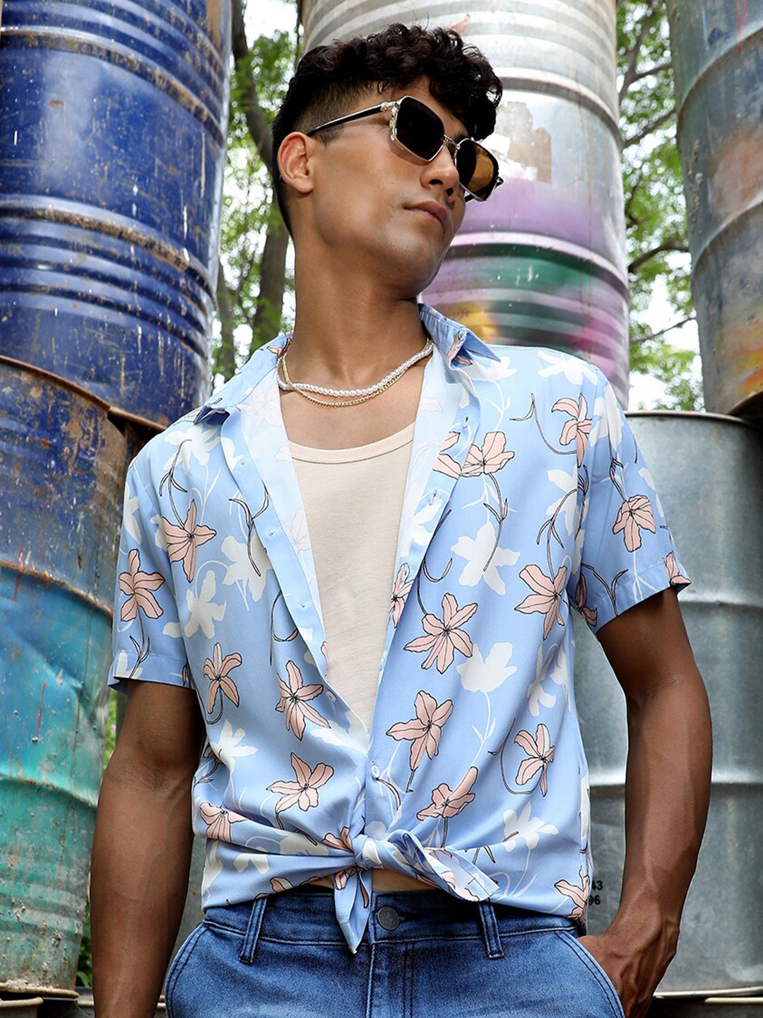 

Campus Sutra Floral Printed Classic Regular Fit Casual Shirt, Blue