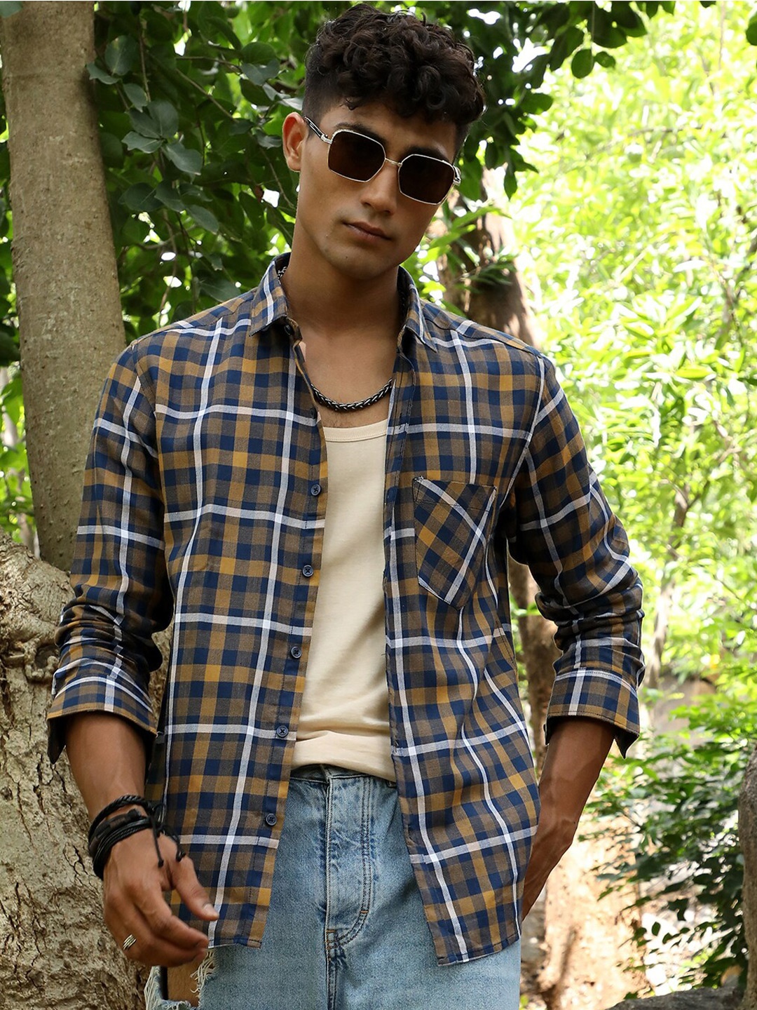 

Campus Sutra Classic Tartan Checks Cotton Casual Shirt, Brown