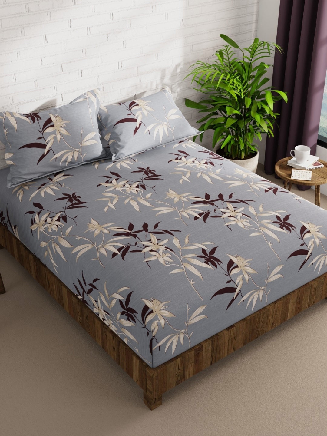 

KOPA Blue & Brown Floral 152 TC Queen Bedsheet with 2 Pillow Covers