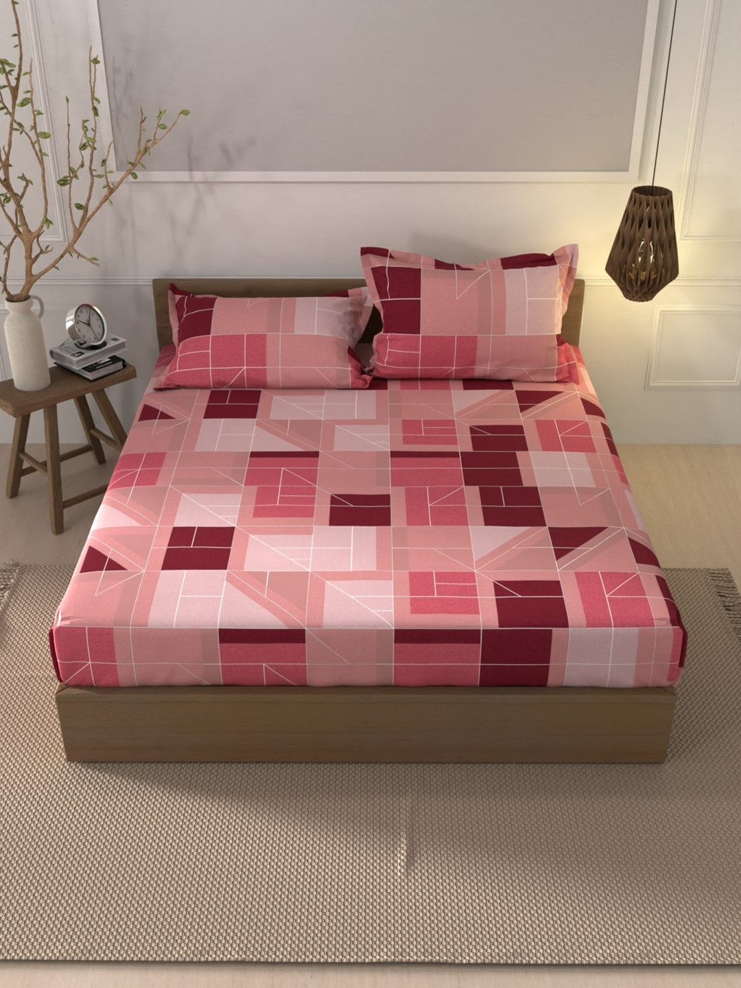

BIANCA Pink & White Pure Cotton 144 TC Super King Fitted Bedsheet with 2 Pillow Covers