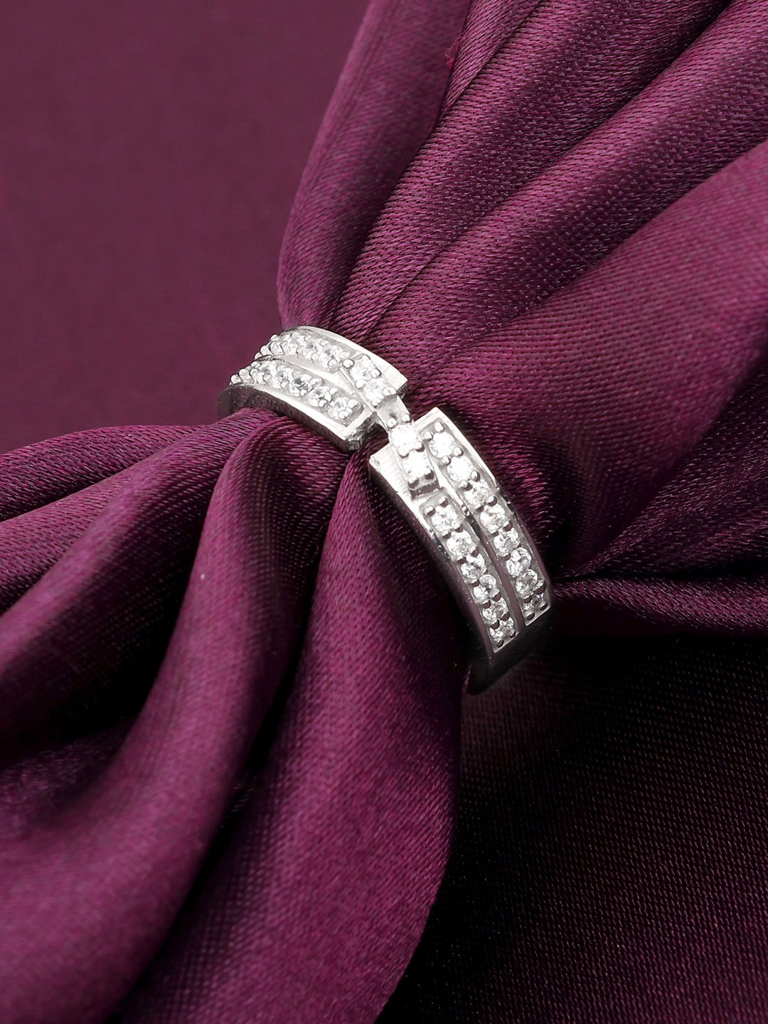 

GIVA Rhodium-Plated CZ Studded Finger Ring, Silver