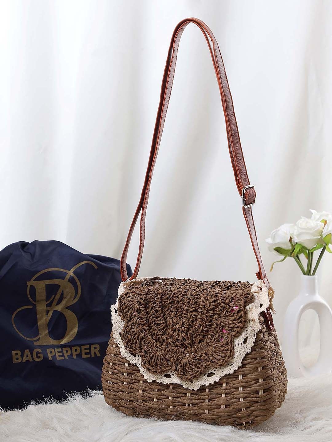 

Bag Pepper Self Design Structured Jute Sling Bag, Coffee brown