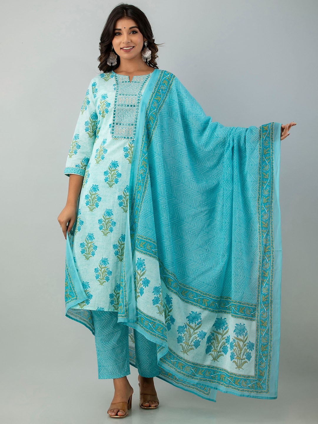 

KASHEEDA Floral Printed Regular Thread Work Kurta with Trousers & With Dupatta, Turquoise blue