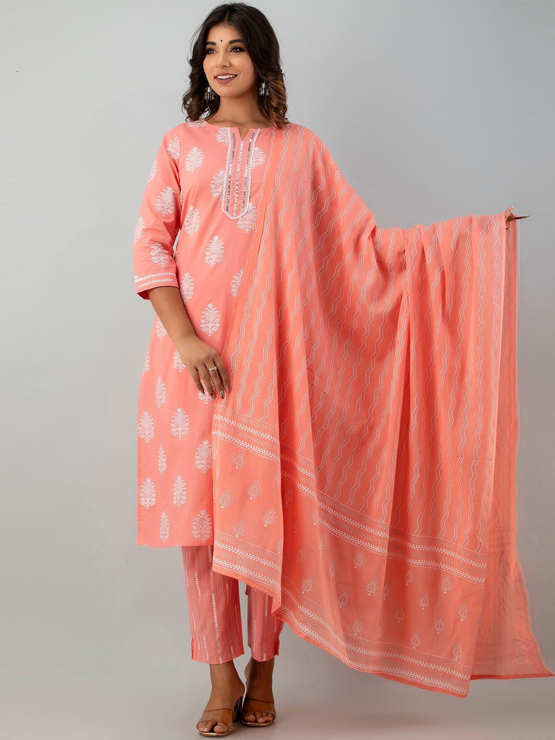 

KASHEEDA Ethnic Motifs Printed Sequinned Kurta with Trousers & With Dupatta, Peach