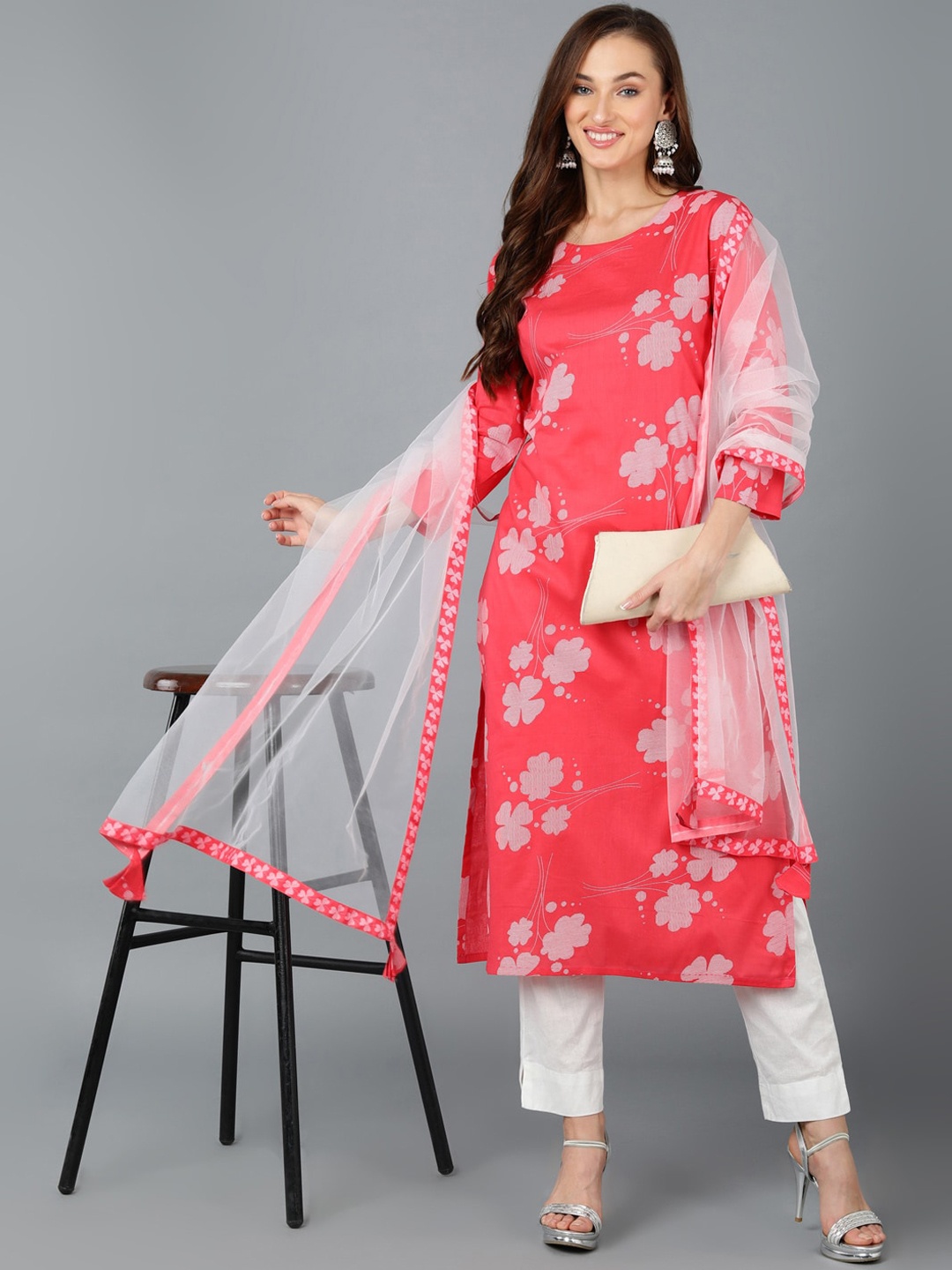 

AHIKA Floral Printed Kurta With Trousers & Dupatta, Pink