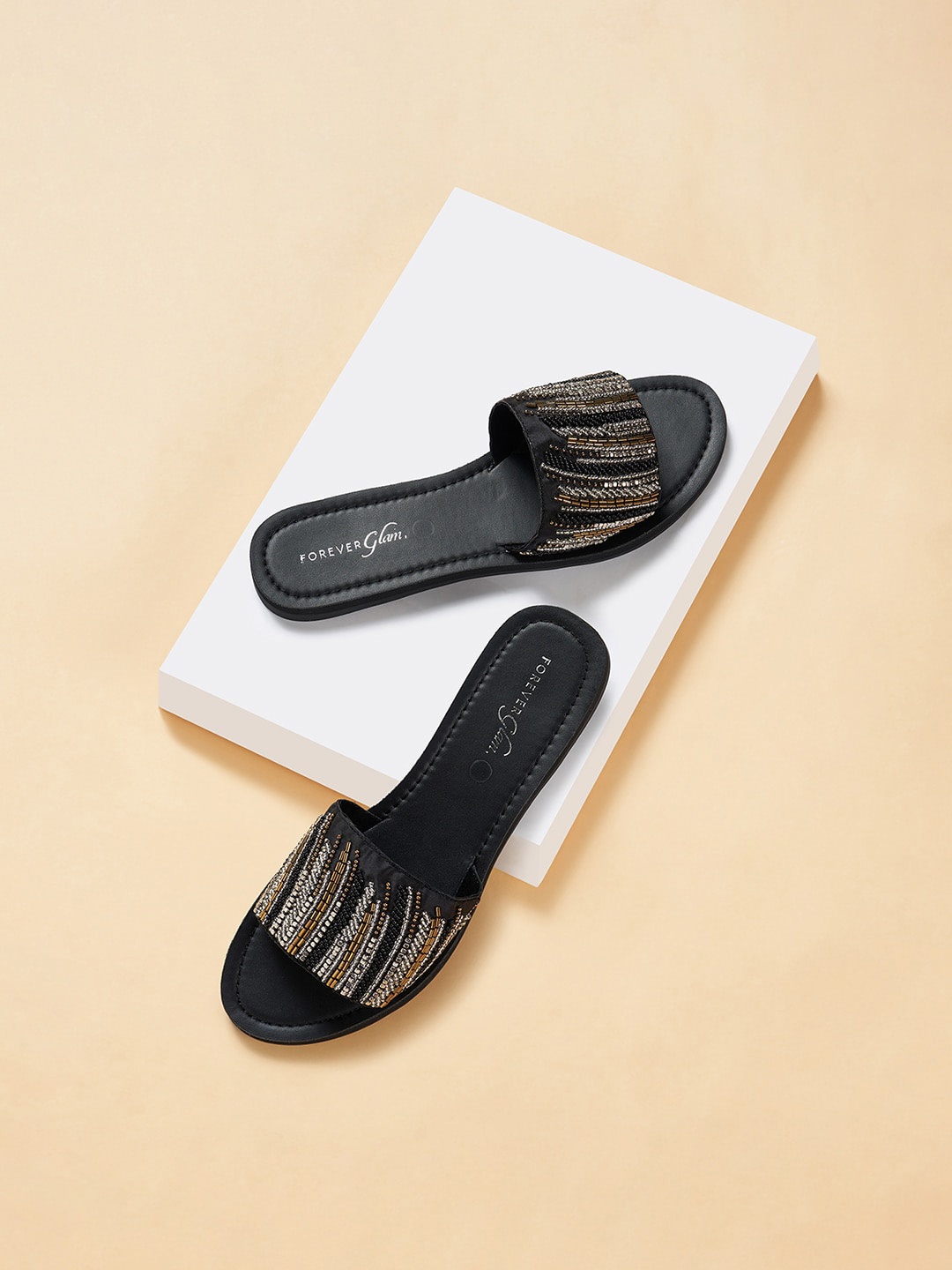 

Forever Glam by Pantaloons Embellished Open Toe Flats, Black