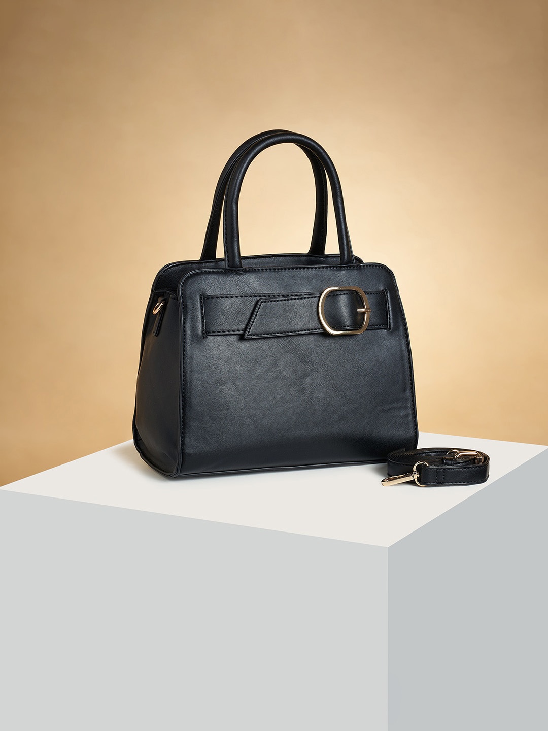 

Forever Glam by Pantaloons Structured Handheld Bag, Black