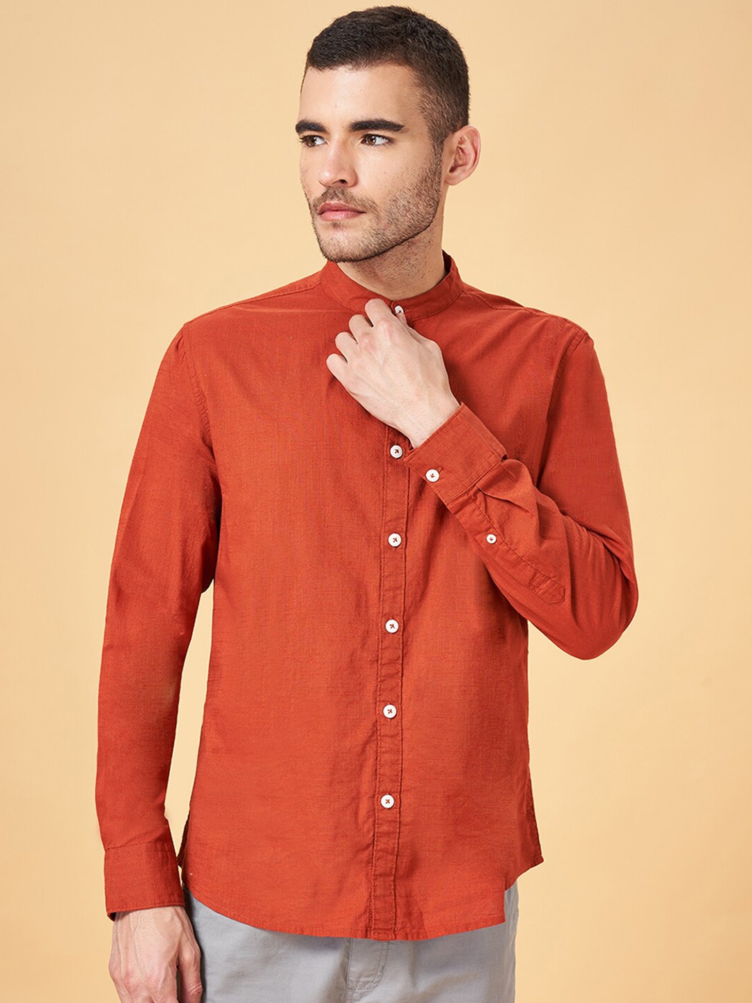 

Urban Ranger by pantaloons Slim Fit Cotton Casual Shirt, Rust