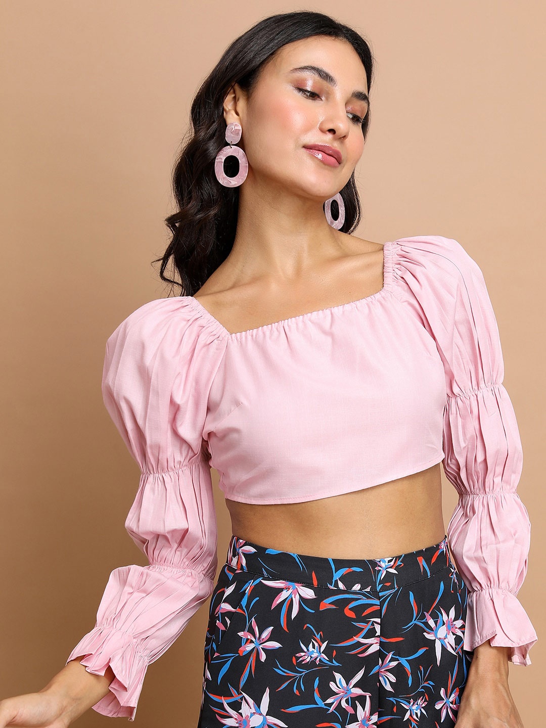 

Tokyo Talkies Square Neck Puff Sleeves Tie-Ups Detail Crop Top, Pink