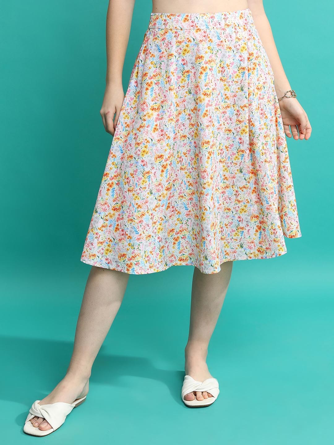 

Tokyo Talkies White Floral Printed Flared Midi Skirt