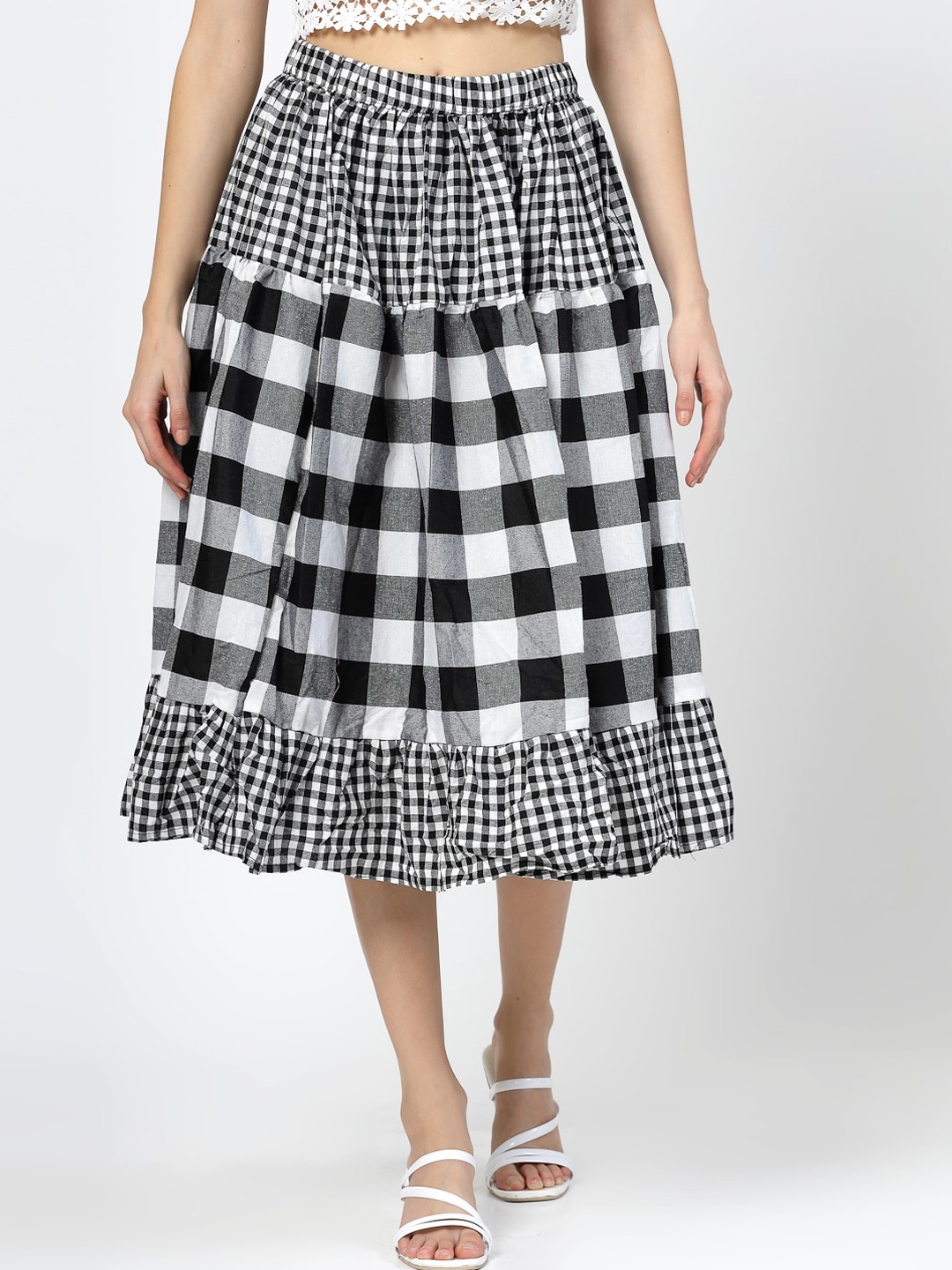 

BAESD Checked Tiered Midi-Length skirt, Black