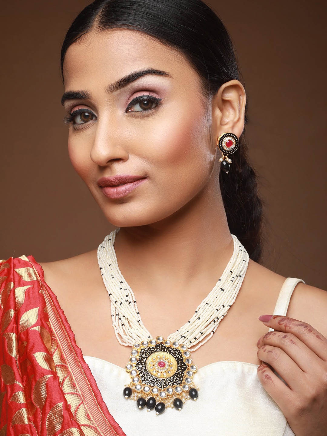 

Anouk Gold-Plated Stone-Studded & Beaded Meenakari Jewellery Set