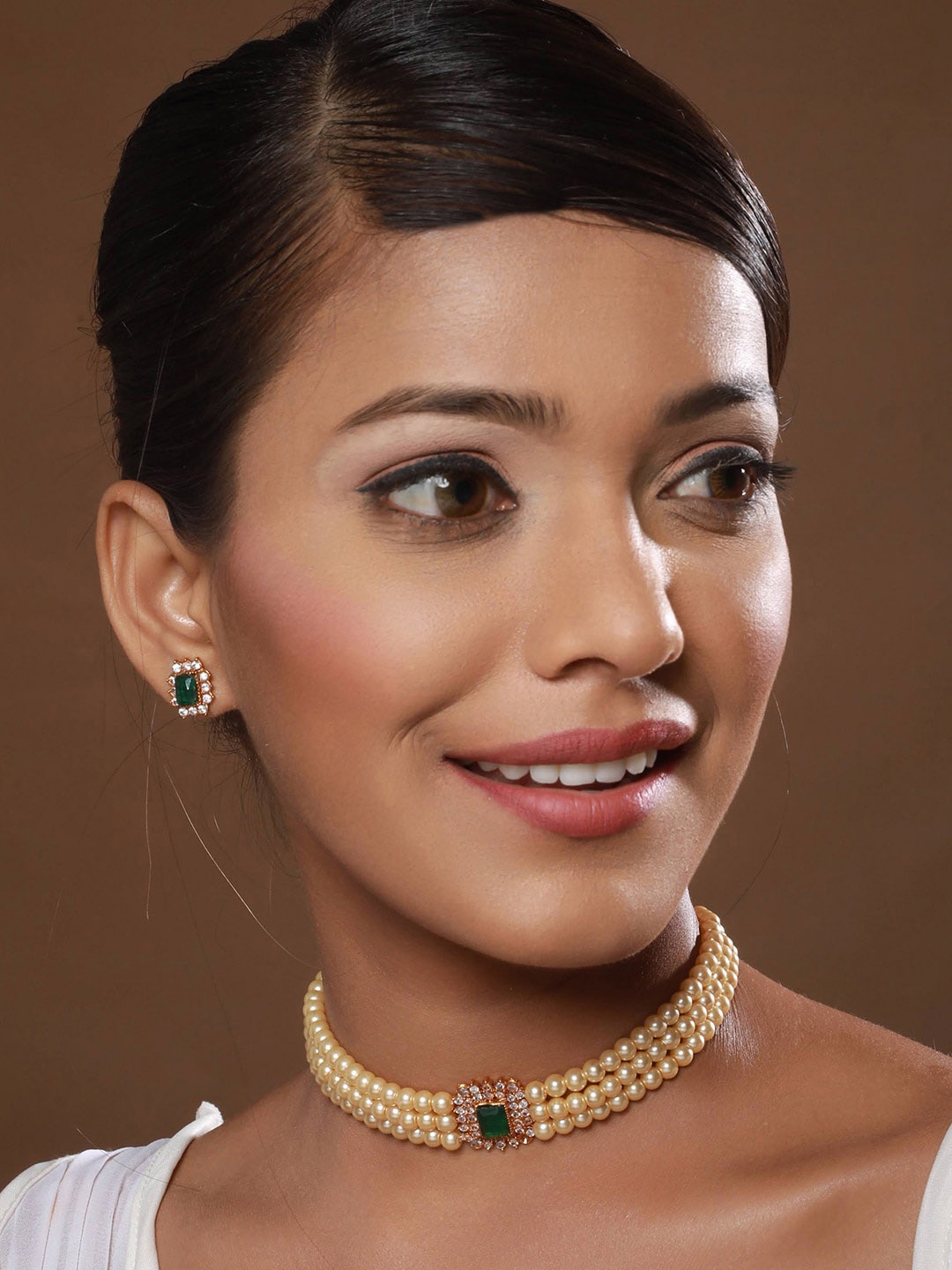 

Anouk Gold-Plated Stone-Studded & Beaded Jewellery Set