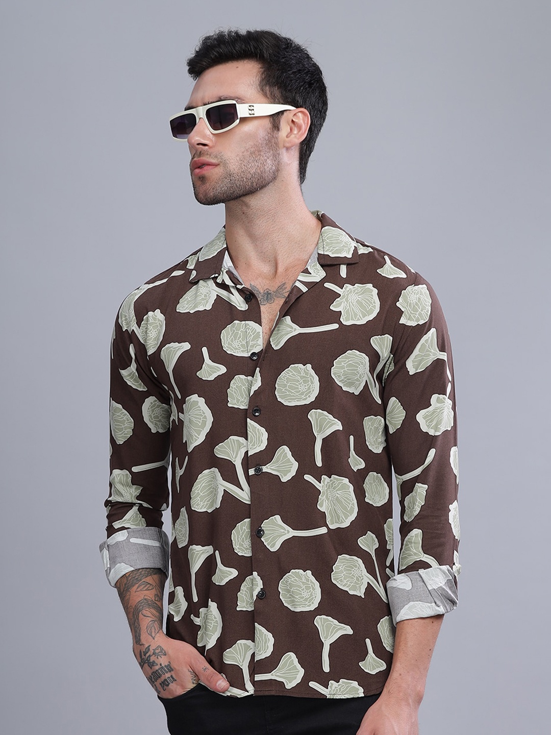 

PAUL STREET Standard Slim Fit Floral Printed Cuban Collar Casual Shirt, Brown