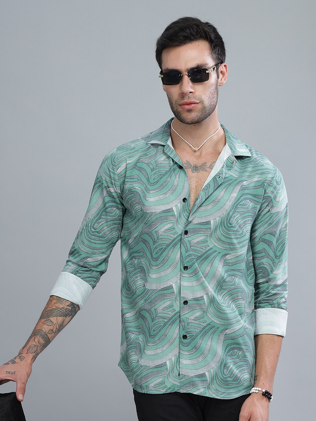 

PAUL STREET Standard Slim Fit Abstract Printed Casual Shirt, Green
