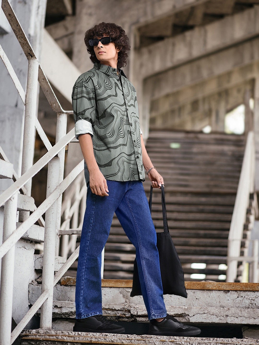 The Roadster Life Co. Relaxed Fit Printed Pure Cotton Casual Shirt, Grey