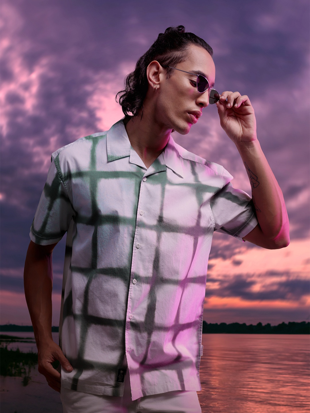 

The Roadster Life Co. Relaxed Fit Pure Cotton Opaque Checked Casual Shirt, White