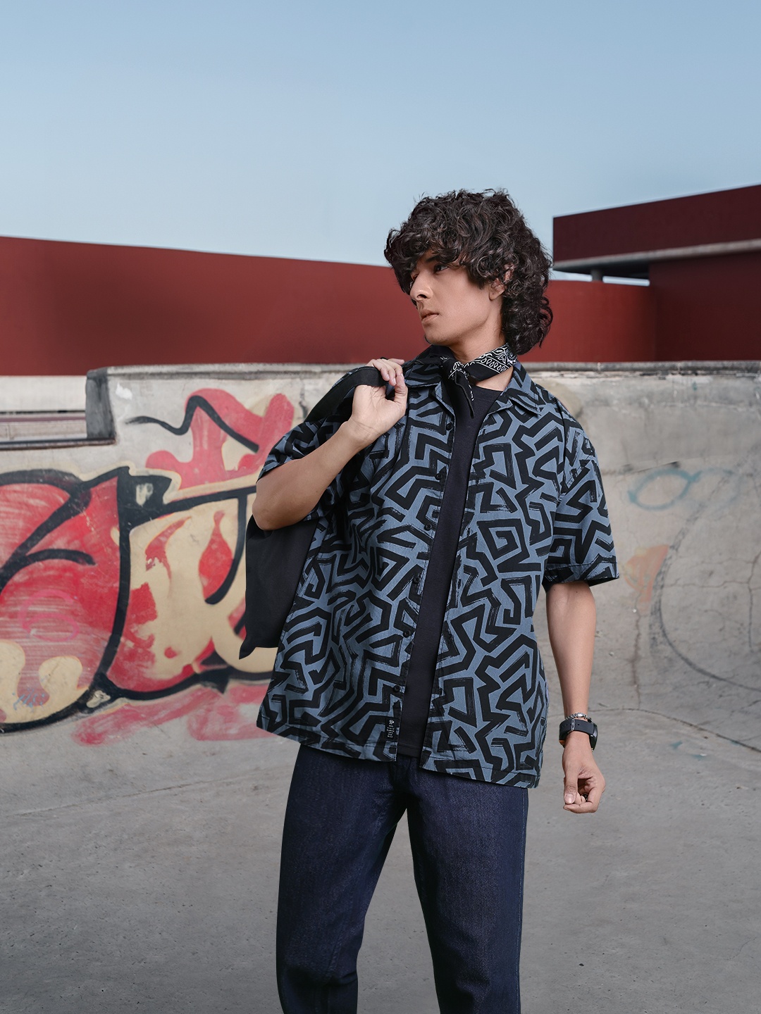 

The Roadster Life Co. Relaxed Fit Pure Cotton Opaque Printed Casual Shirt, Blue