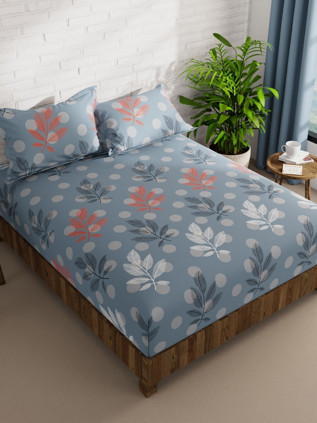 

KOPA La-Vogue Blue & White Printed 152 TC Queen Bedsheet with 2 Pillow Covers