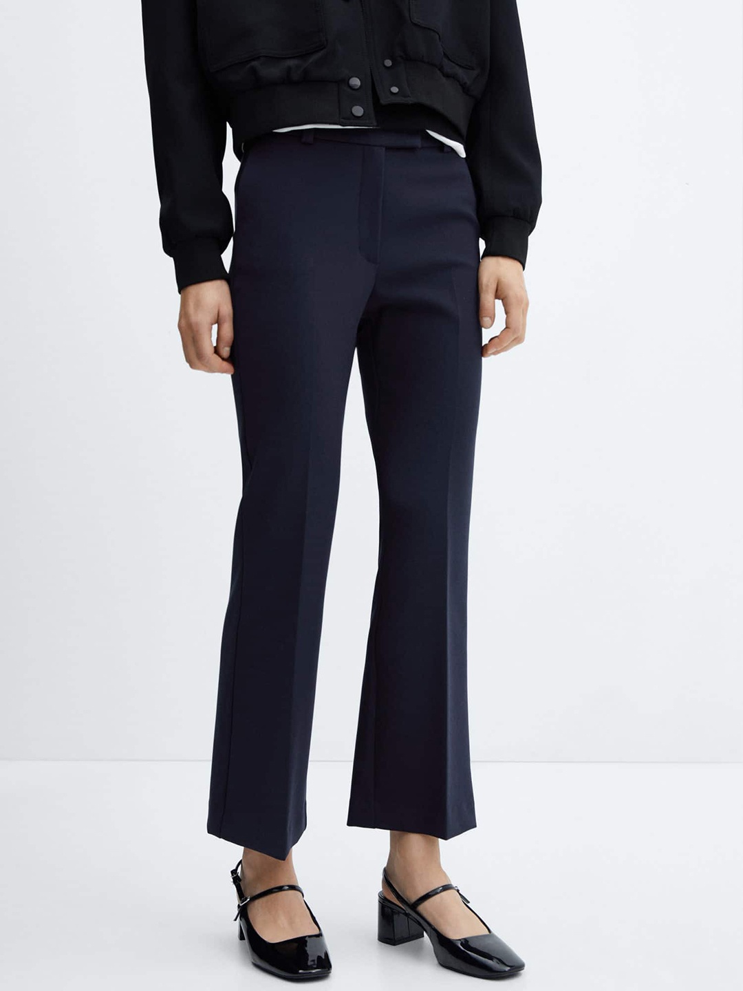 

MANGO Women Cropped Formal Trousers, Navy blue