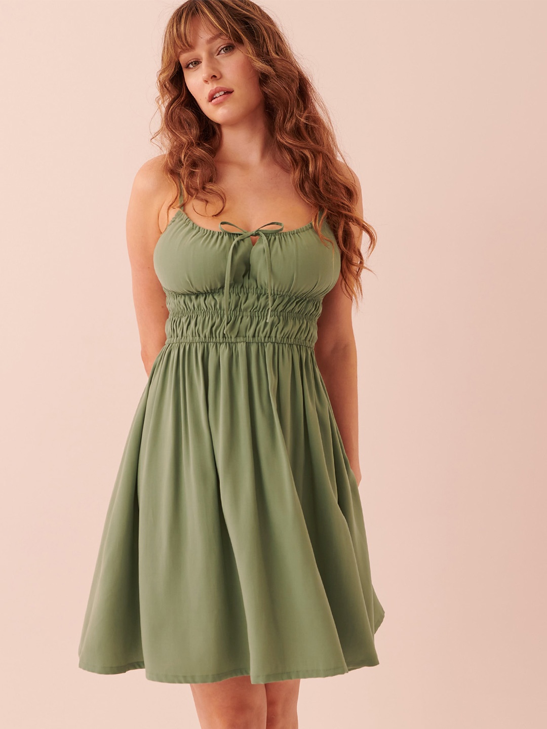 

La Vie en Rose Shoulder Straps Smocked A-Line Dress, Green