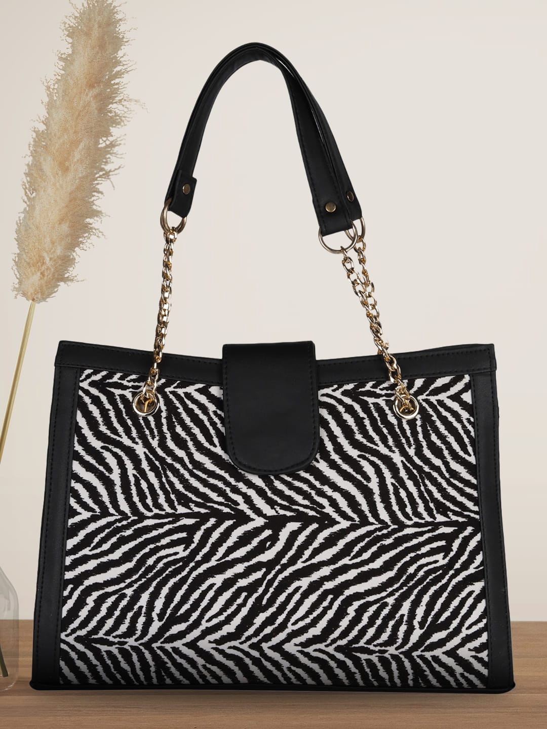 

MINI WESST Animal Printed Oversized Tote Bag, Black