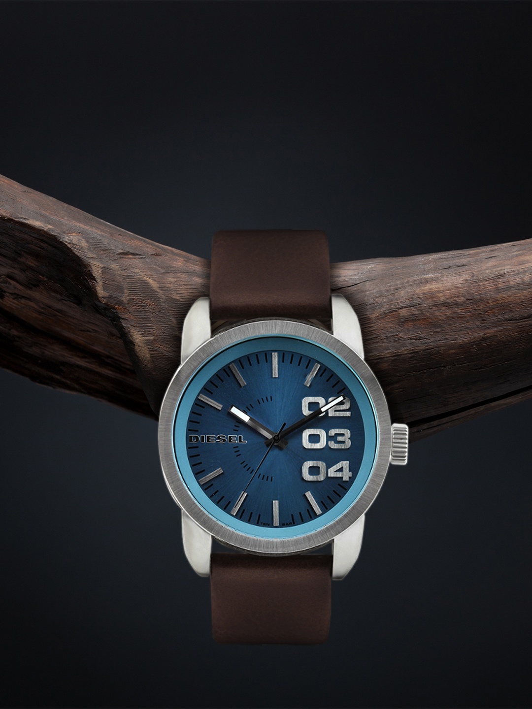 

DIESEL Men Blue Dial Leather Watch DZ1512