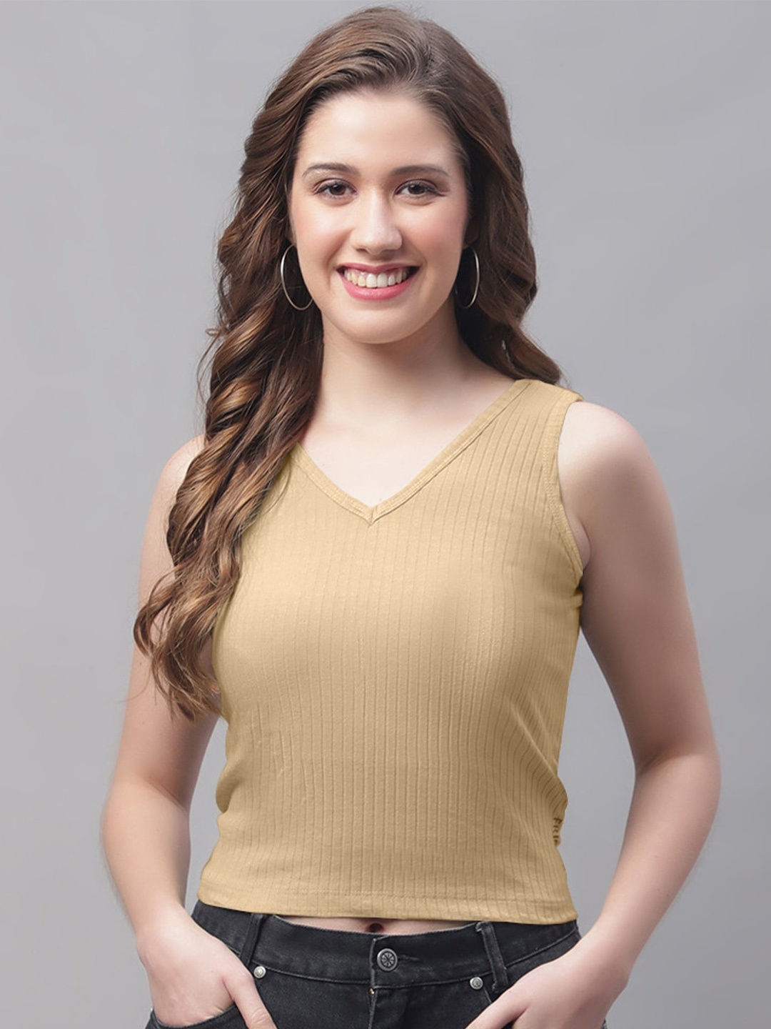 

Friskers Self Design V-Neck Fitted Crop Top, Beige