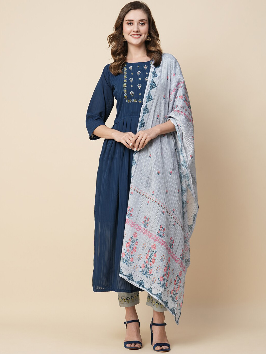 

Kiana House Of Fashion Ethnic Motifs Yoke Design Thread Work Kurta With Trousers & Dupatta, Blue