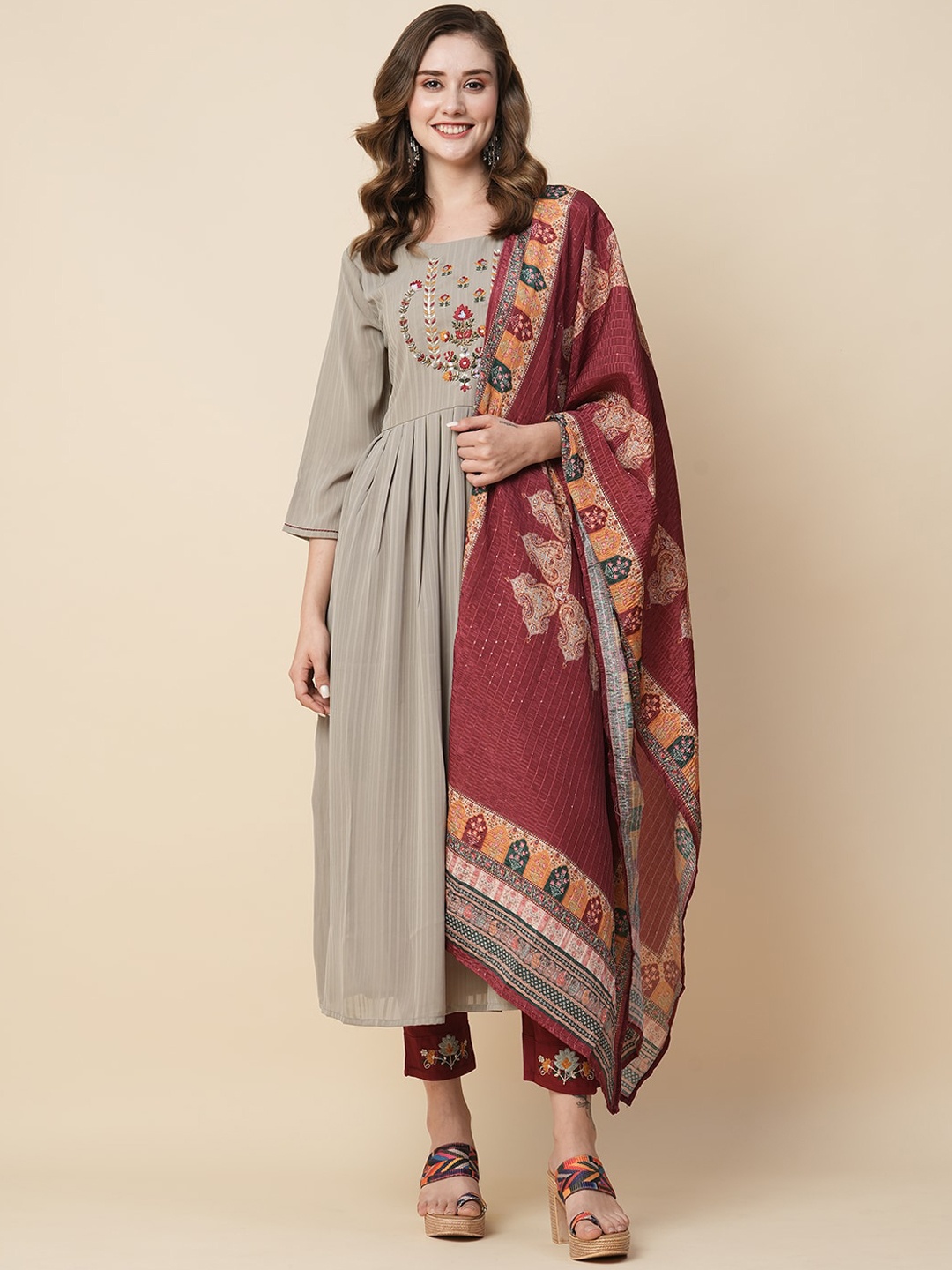 

Kiana Ethnic Motifs Embroidered Kurta with Trousers & Dupatta, Khaki