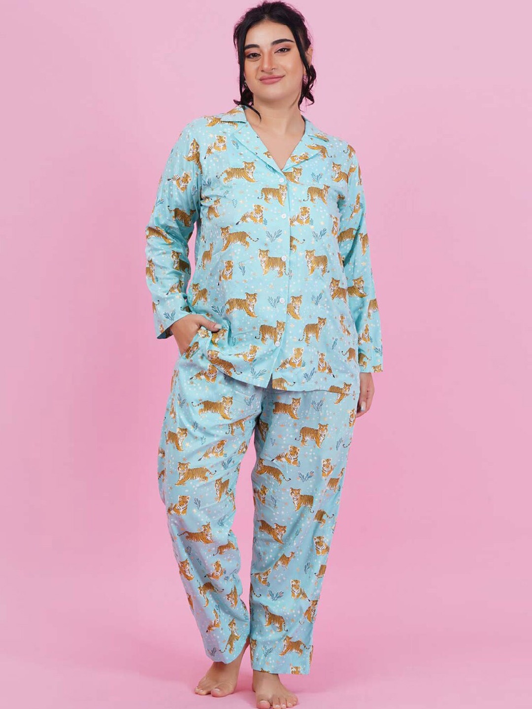 

LastInch Conversational Printed Night Suit, Blue