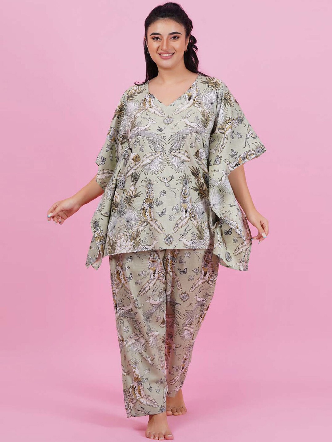 

LastInch Conversational Printed V-Neck Pure Cotton Night suit, Green
