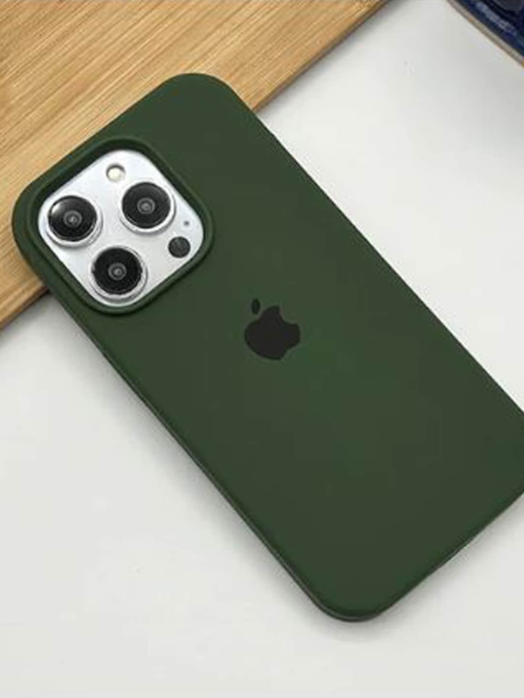 

TREEMODA Silicone iPhone 15 Plus Back Case, Green