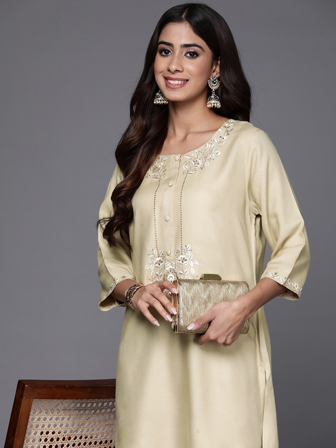 

Libas Women Floral Embroidered Pashmina Wool Tunic with Trousers, Off white