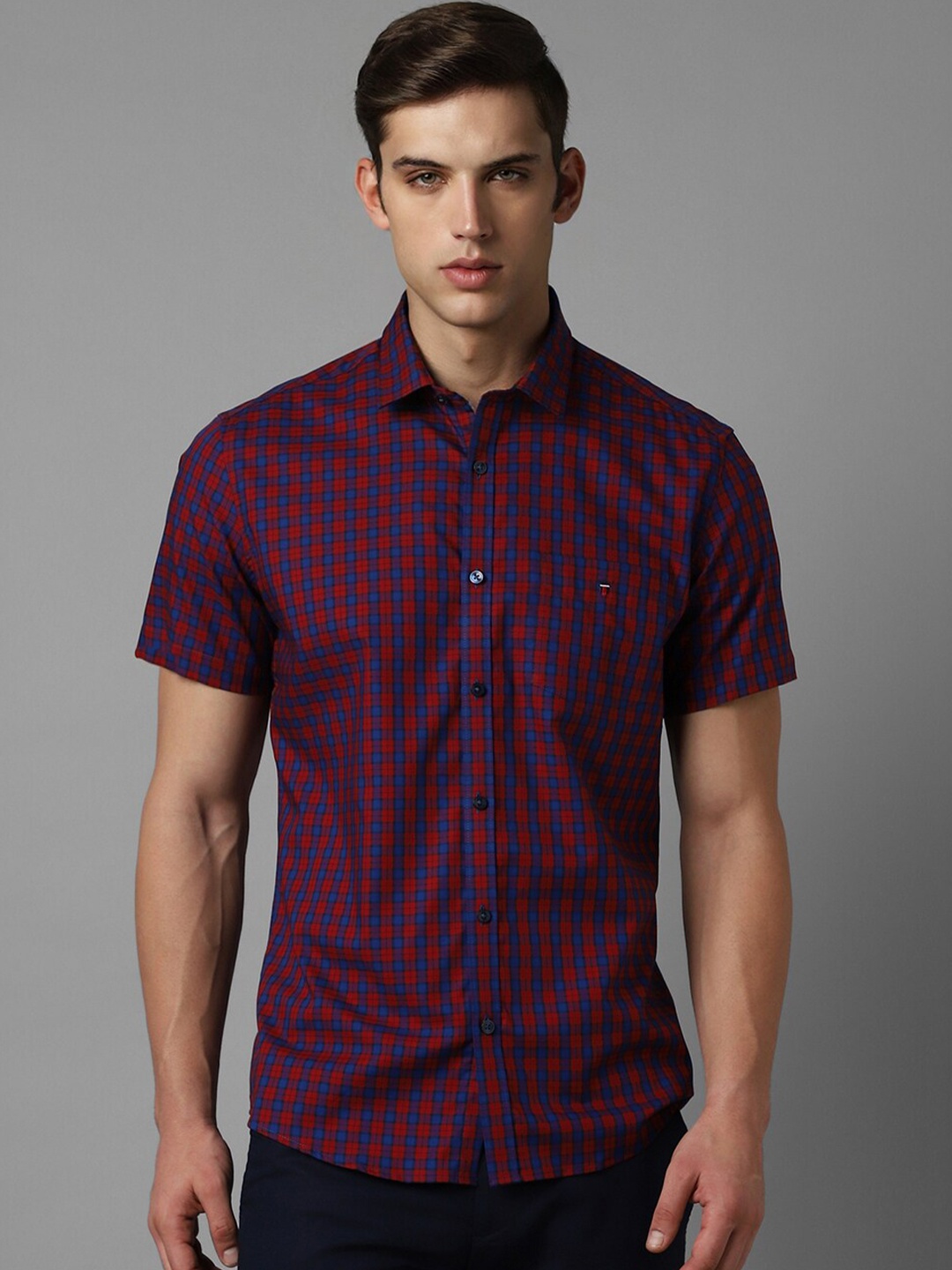 

Louis Philippe Sport Slim Fit Gingham Checks Cotton Casual Shirt, Red