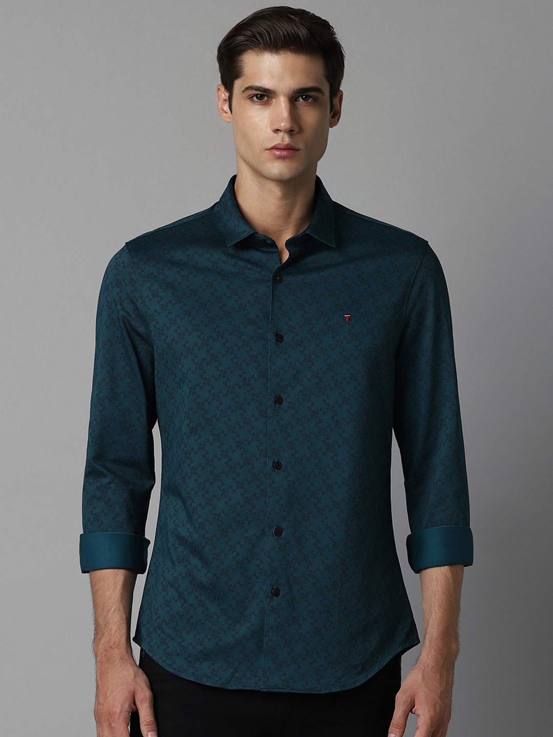 

Louis Philippe Sport Micro Ditsy Printed Slim Fit Opaque Cotton Casual Shirt, Green