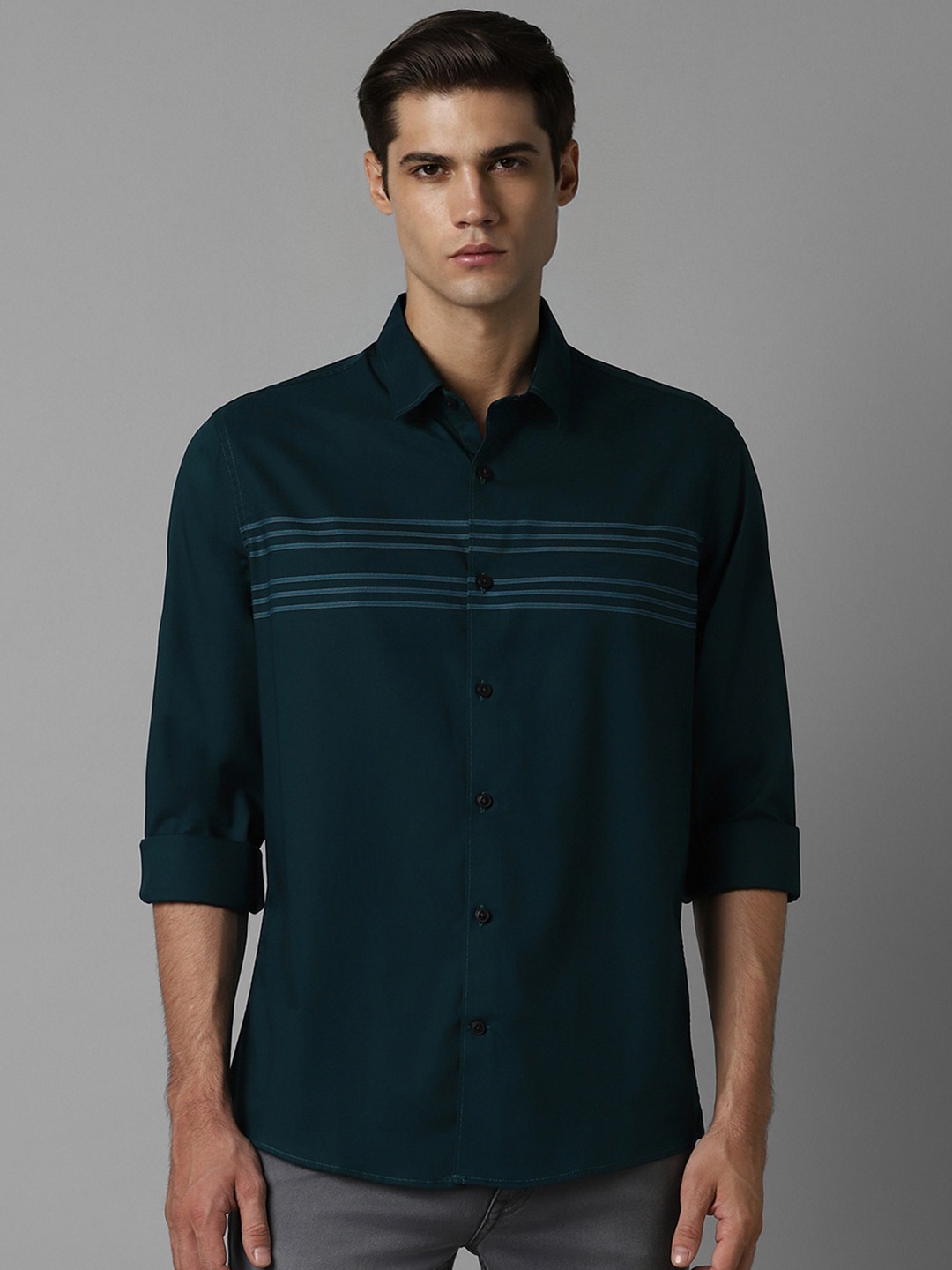

Louis Philippe Sport Horizontal Striped Slim Fit Opaque Cotton Casual Shirt, Green