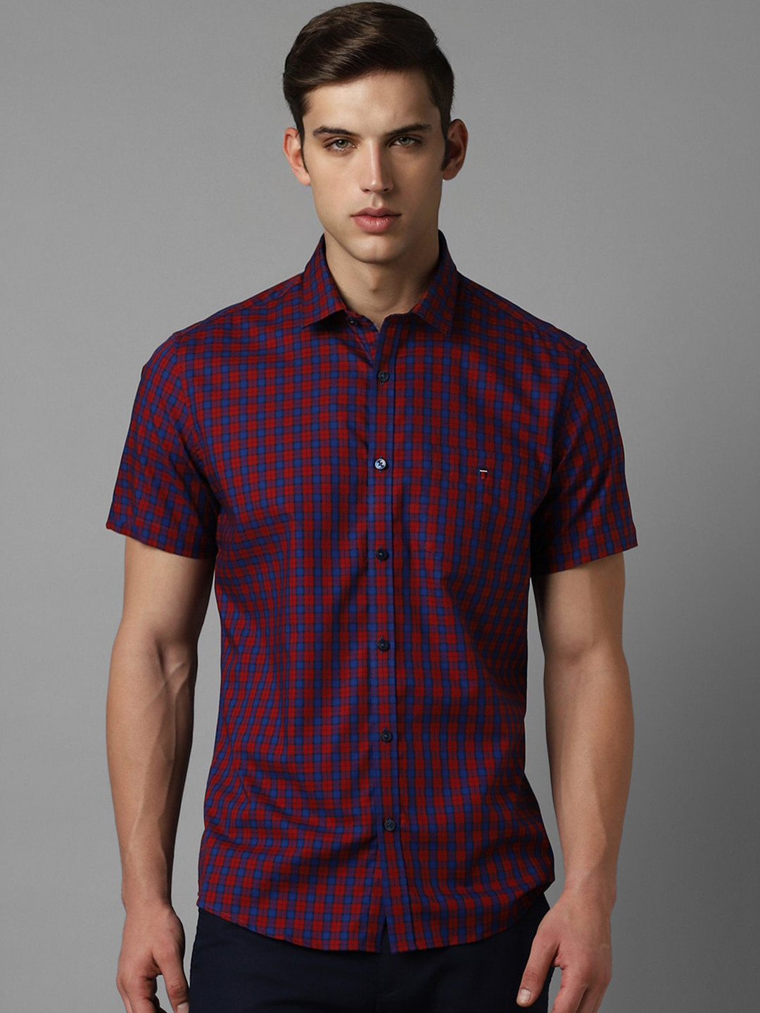 

Louis Philippe Sport Slim Fit Checked Spread Collar Pure Cotton Casual Shirt, Blue