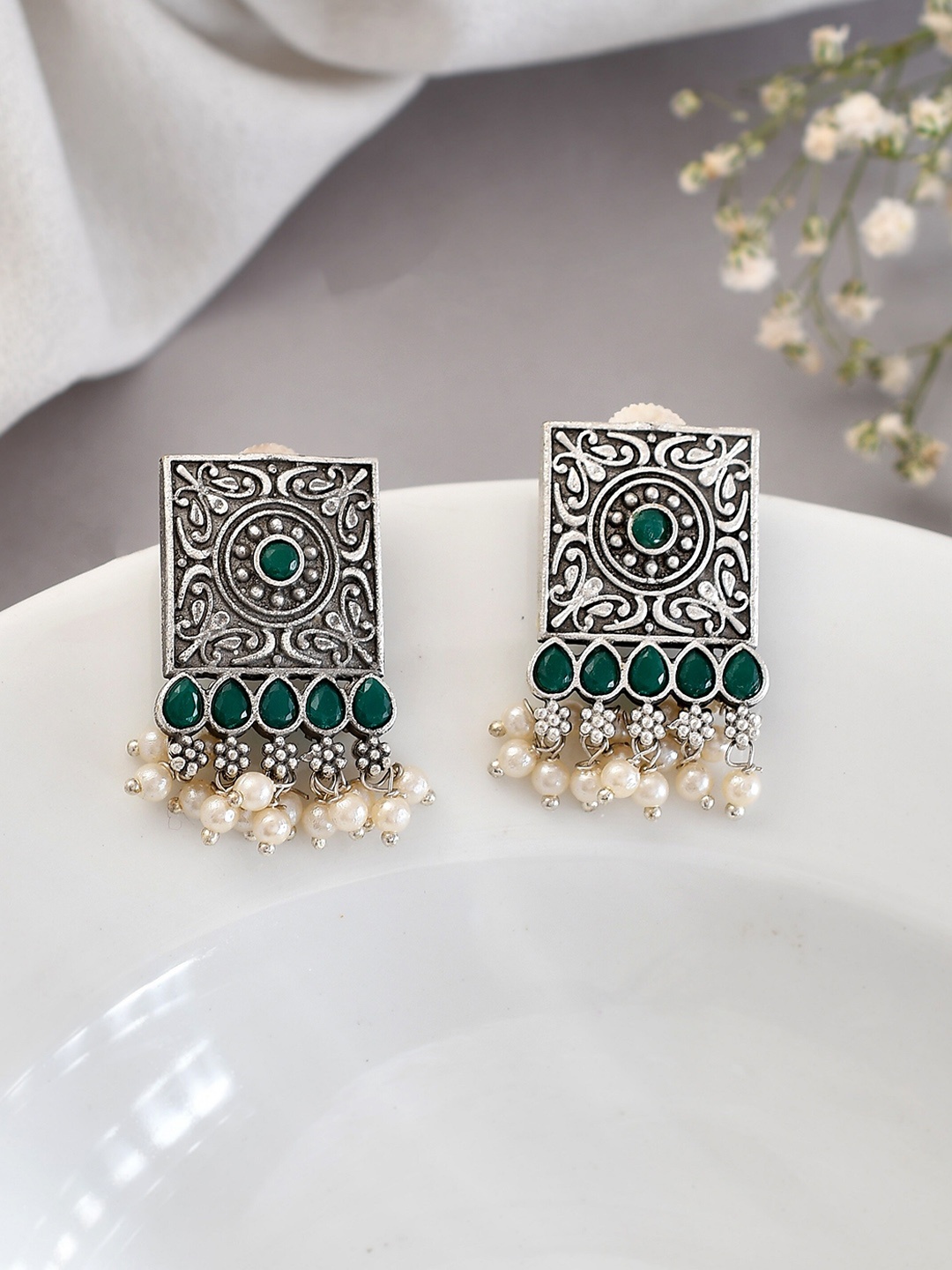 

DASTOOR Silver-Plated Stone Studded & Beaded Square Shaped Studs Earrings