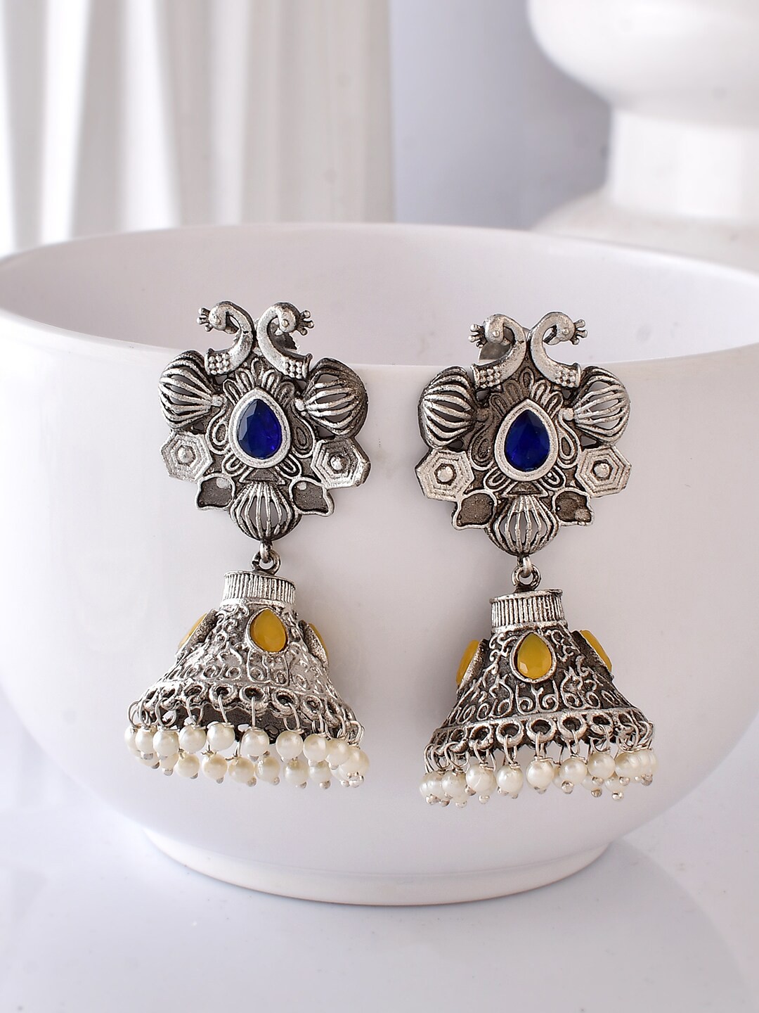 

DASTOOR Silver-Plated Beaded Contemporary Jhumkas