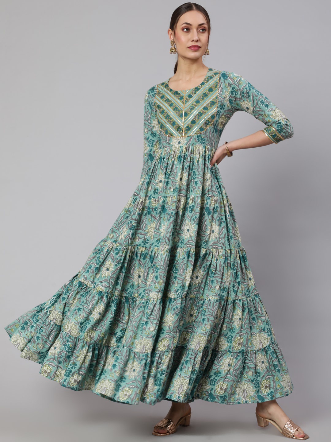

GLAM ROOTS Ethnic Motifs Printed Anarkali Kurta, Green