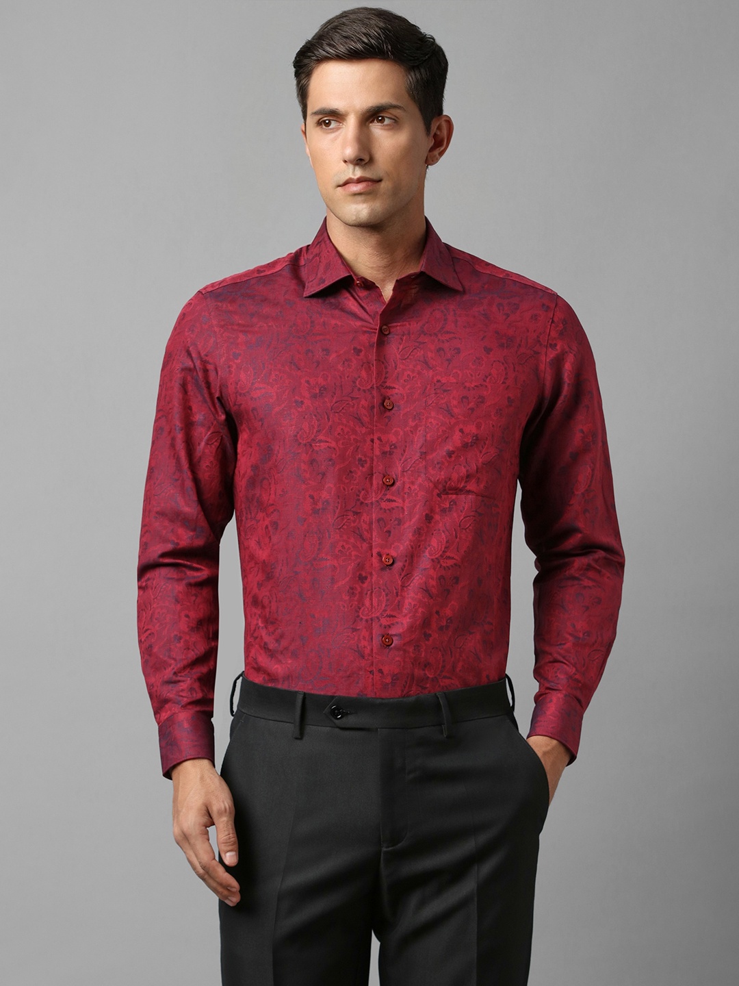 

Louis Philippe Men Maroon Floral Opaque Printed Formal Shirt