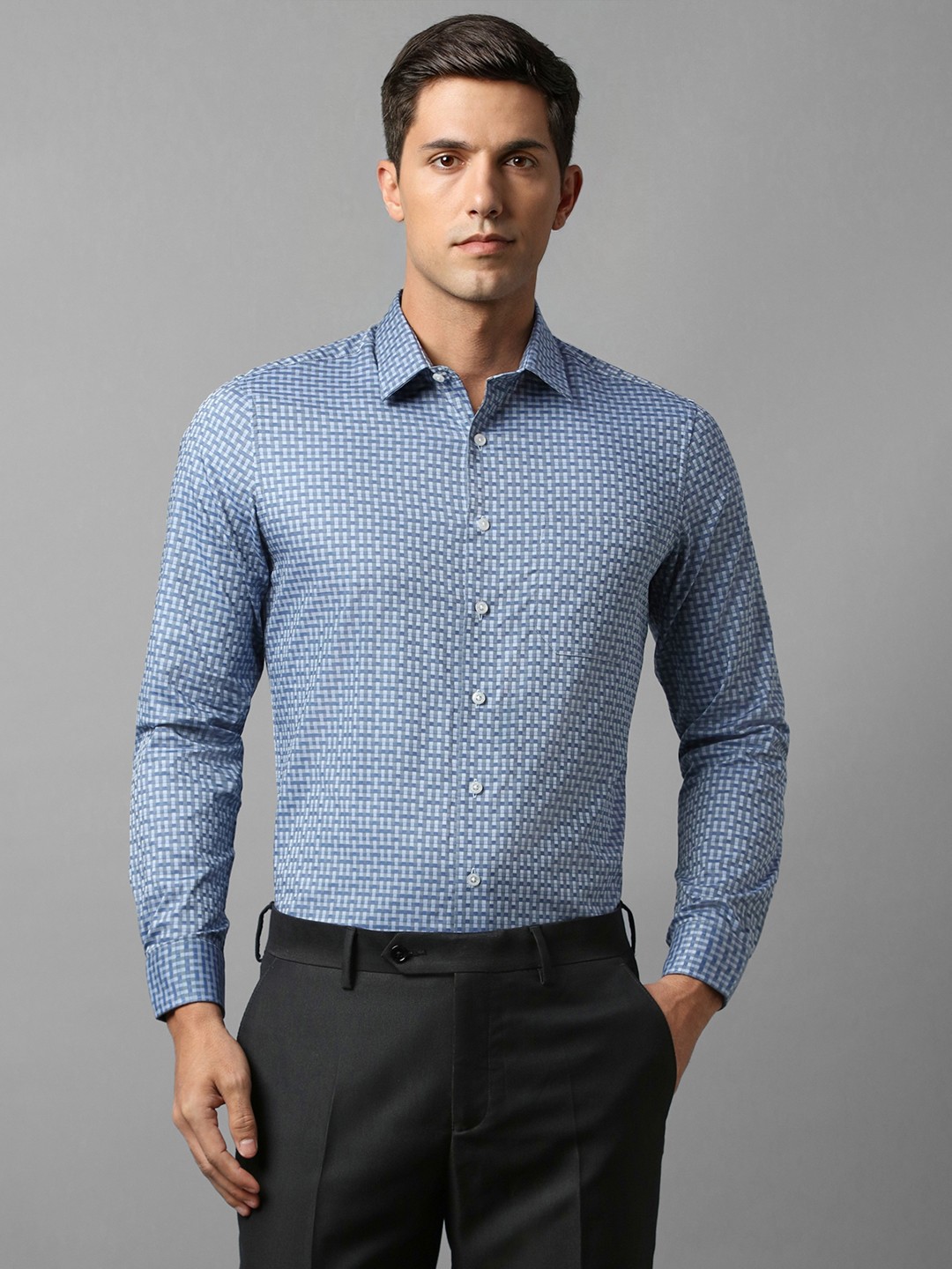 

Louis Philippe Men Blue Slim Fit Opaque Printed Formal Shirt