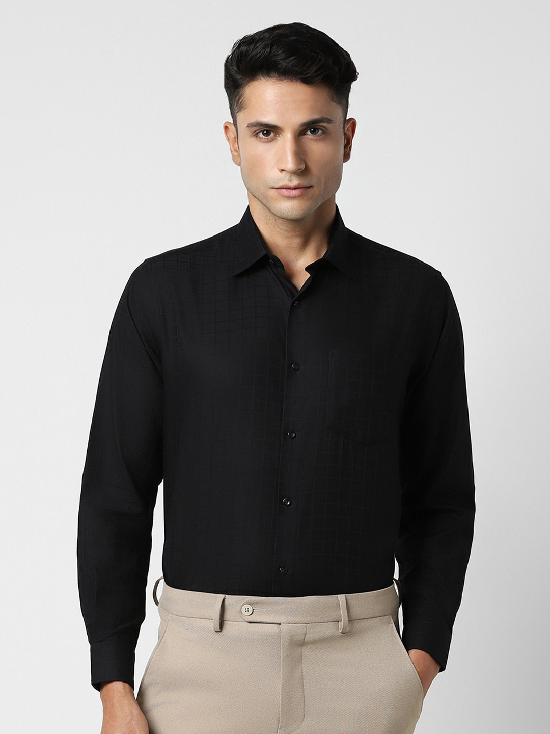 

Van Heusen Spread Collar Checked Pure Cotton Shirt, Black