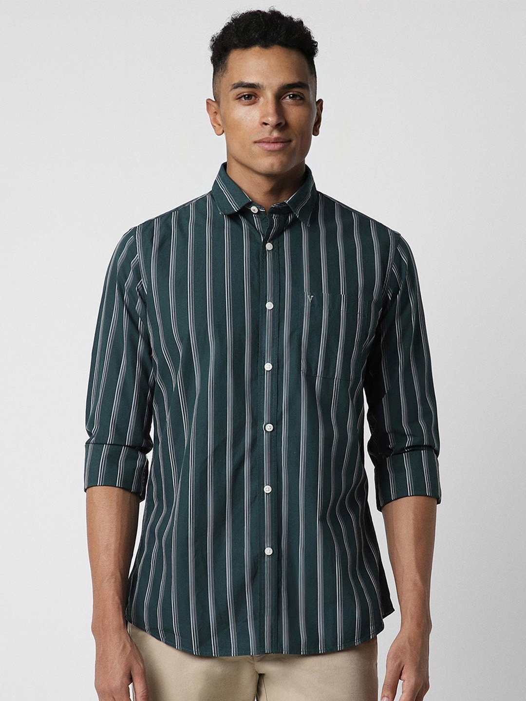

Van Heusen Sport Slim Fit Vertical Striped Pure Cotton Casual Shirt, Green